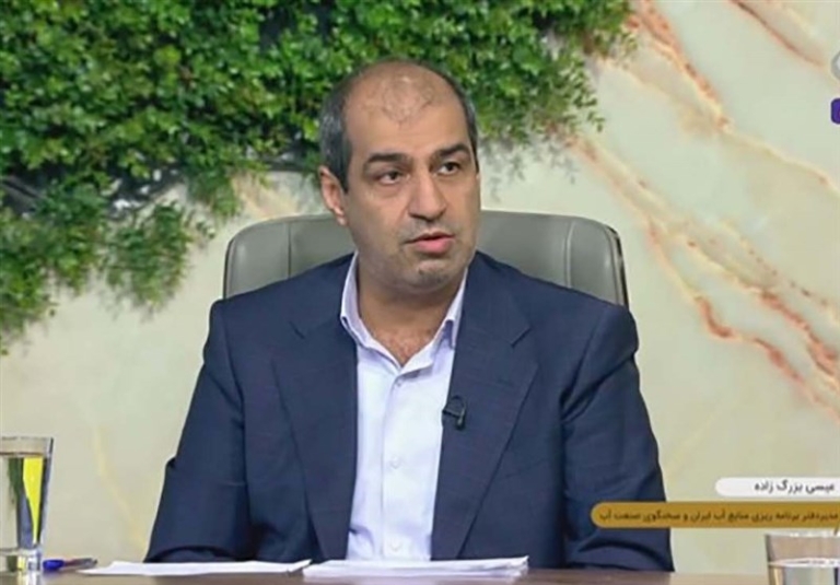 شرط اول احیای دریاچه ارومیه کاهش ۴۰ درصدی مصارف کشاورزی است